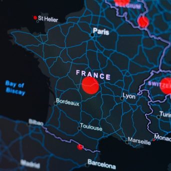 Carte de France mettant en évidence la zone d’intervention de VILA’GENCIS, avec focus sur le Val d’Oise